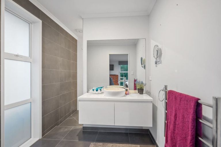 Photo of property in 67 Moses Road, Kaukapakapa, 0873