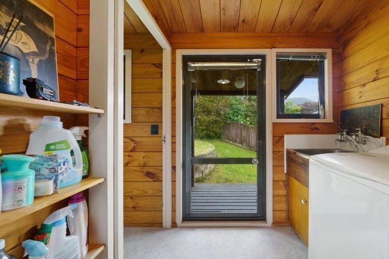 Photo of property in 86 Valley Road, Paraparaumu, 5032