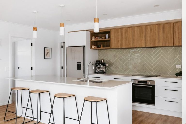 Photo of property in 15 Augusta Rise, Omokoroa, 3114