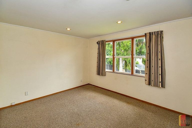Photo of property in 12 Goodwin Drive, Rosehill, Papakura, 2113