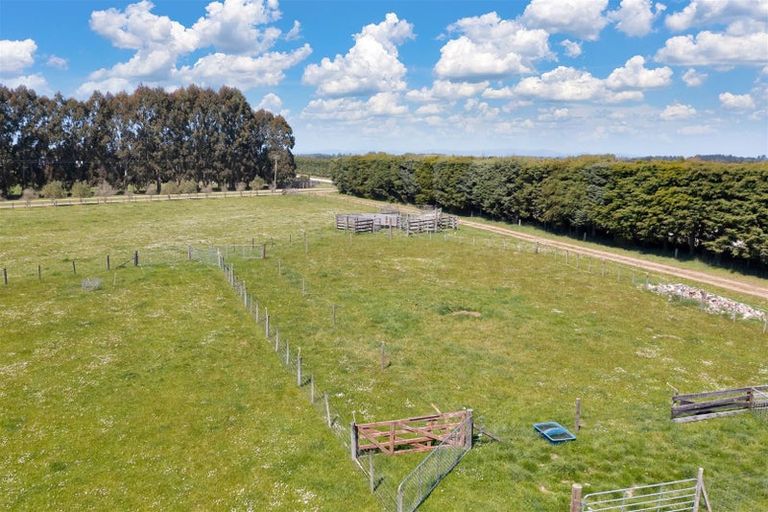 Photo of property in 556 Barkers Road, Loburn, Rangiora, 7472