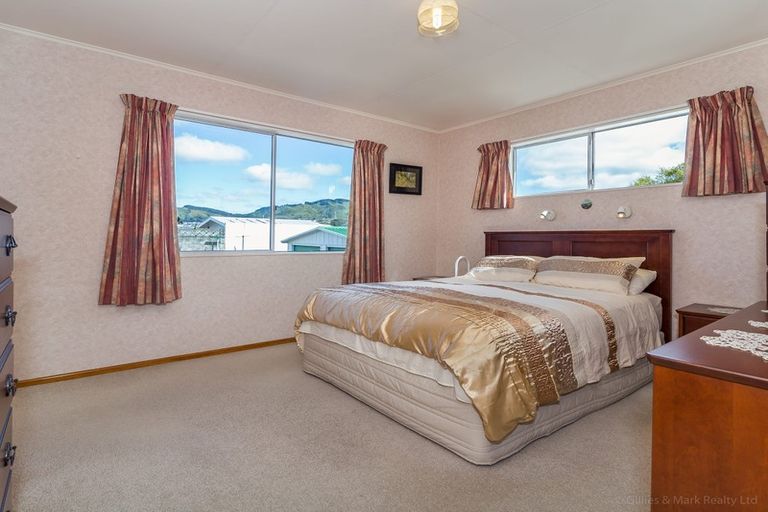 Photo of property in 45 Bonnie Glen Crescent, Ebdentown, Upper Hutt, 5018