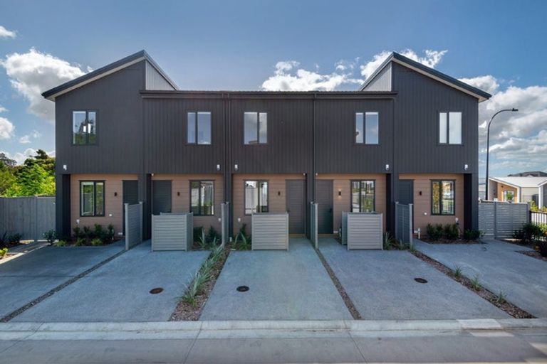 Photo of property in 53 Ngakoro Road, Karaka, Papakura, 2113