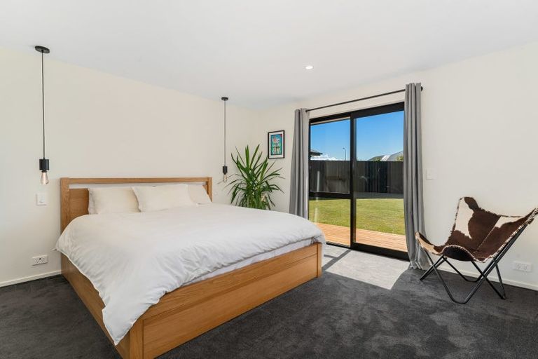 Photo of property in 5 Tahi Street, Albert Town, Wanaka, 9305