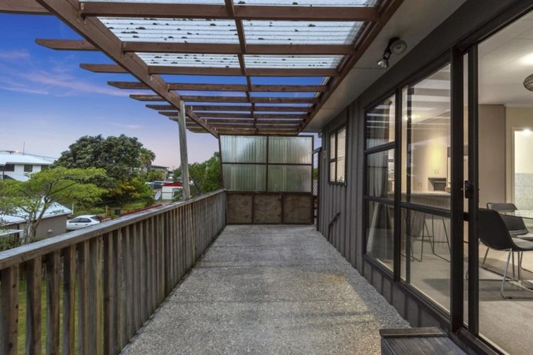 Photo of property in 1125 Papamoa Beach Road, Papamoa Beach, Papamoa, 3118