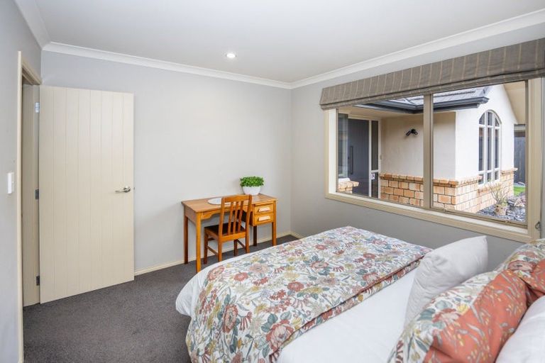 Photo of property in 10 Cranmer Close, Rototuna North, Hamilton, 3210