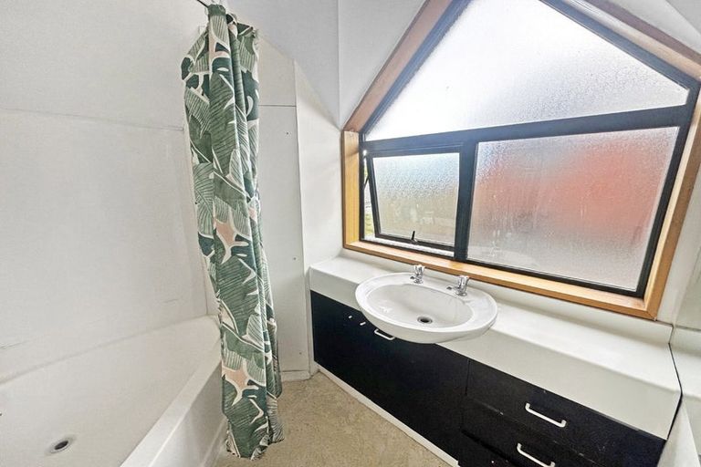 Photo of property in 158f Edgeware Road, Edgeware, Christchurch, 8013