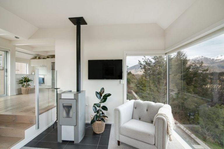 Photo of property in 15 Shaw Street, Arrowtown, 9302