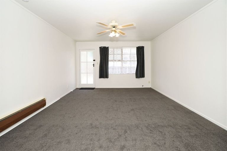 Photo of property in 2/877 Heaphy Terrace, Claudelands, Hamilton, 3214