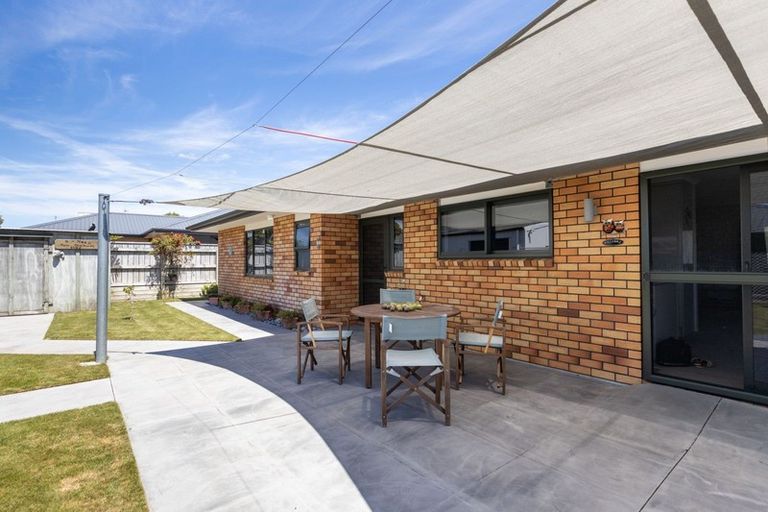 Photo of property in 70 Sunnyvale Street, Bell Block, New Plymouth, 4312