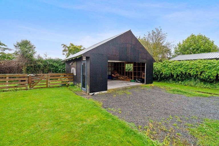 Photo of property in 6 Rimu Place, Oxford, 7430