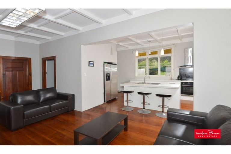 Photo of property in 87 George Street, Hikurangi, 0114