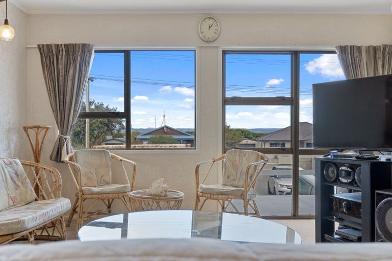 Photo of property in 563 Pukehina Parade, Pukehina, Te Puke, 3189