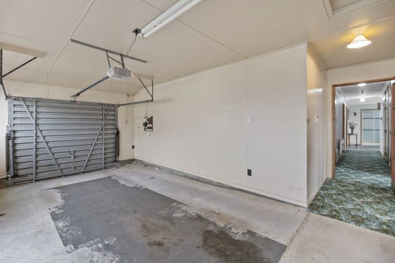 Photo of property in 200 High Street, Eltham, 4322