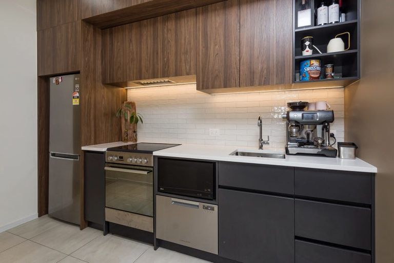 Photo of property in 29 Kewa Road, Albany Heights, Auckland, 0632