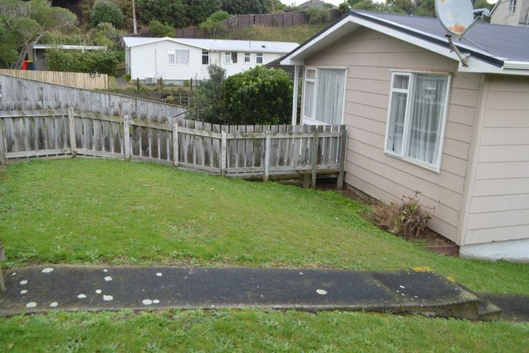 Photo of property in 25 Downes Street, Titahi Bay, Porirua, 5022