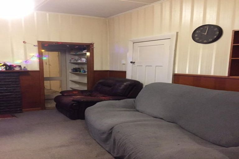 Photo of property in 32 Forest Street, Tapanui, 9522
