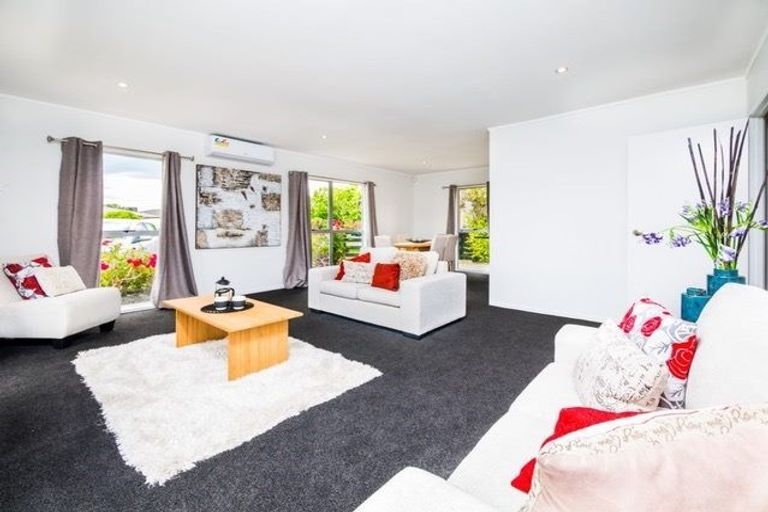 Photo of property in 30 Holland Street, Pukekohe, 2120