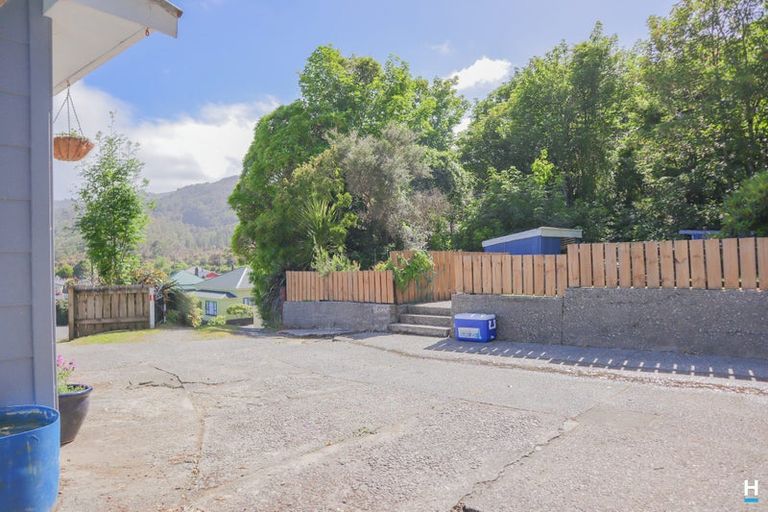 Photo of property in 9 Ross Street, Dunollie, Runanga, 7803