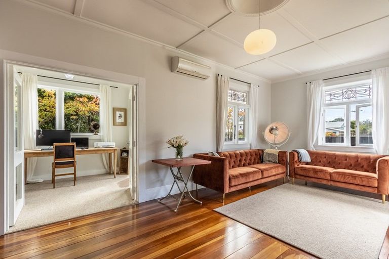 Photo of property in 27 Toi Street, Otaki Beach, Otaki, 5512