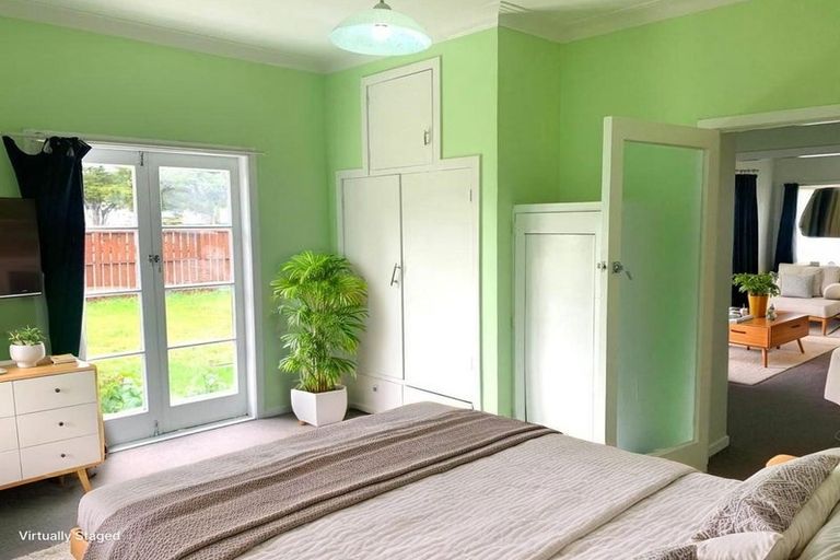 Photo of property in 322 Great South Road, Opaheke, Papakura, 2113