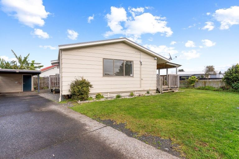 Photo of property in 1/12 Templeton Place, Clendon Park, Auckland, 2103