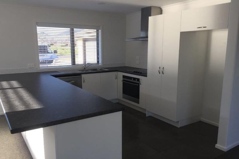 Photo of property in 63 Carroll Place, Owhata, Rotorua, 3010