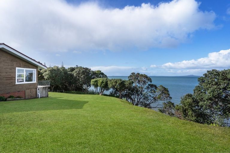 Photo of property in 899 Whangaparaoa Road, Manly, Whangaparaoa, 0930