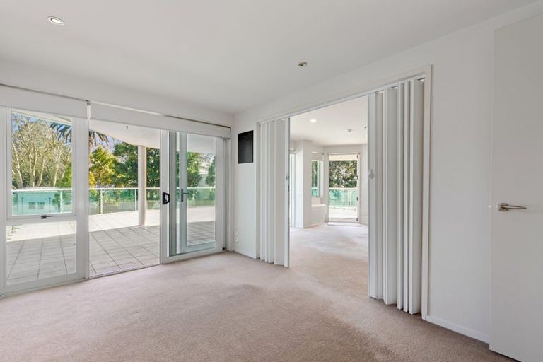Photo of property in 1/6d Durham Street, Tauranga, 3110