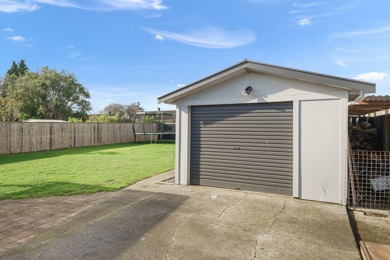 Photo of property in 13 Matai Street, Levin, 5510