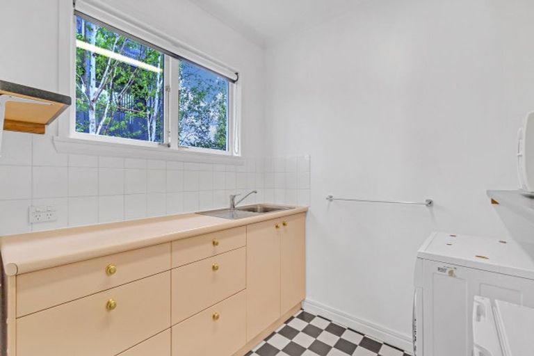 Photo of property in 46 Kilmore Street, Christchurch Central, Christchurch, 8013