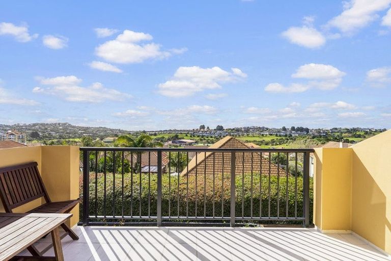 Photo of property in 12 Quarter Deck Lane, Gulf Harbour, Whangaparaoa, 0930