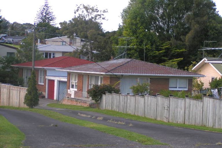 Photo of property in 1/3 Merriefield Avenue, Forrest Hill, Auckland, 0620
