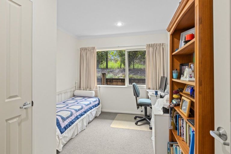 Photo of property in 190d Lonely Track Road, Dairy Flat, 0632