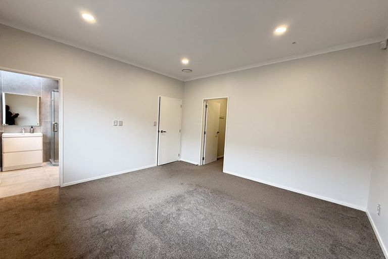 Photo of property in 33 Castlebane Drive, Flat Bush, Auckland, 2019