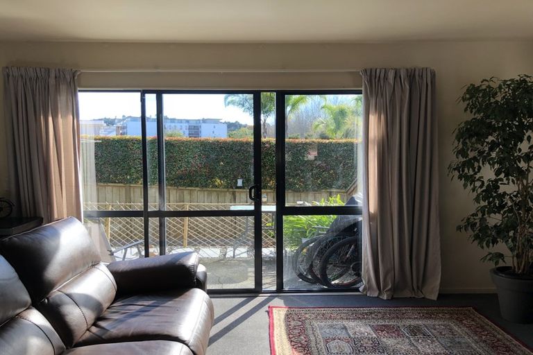 Photo of property in 1/548 Albany Highway, Albany, Auckland, 0632