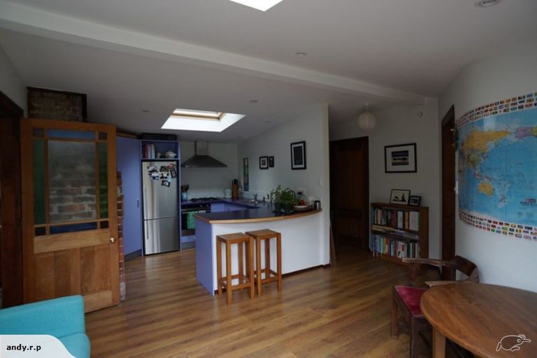 Photo of property in 11 Irvine Street, Aro Valley, Wellington, 6012