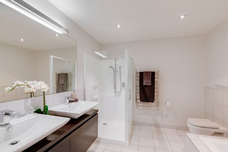 Photo of property in 118a Centaurus Road, Huntsbury, Christchurch, 8022