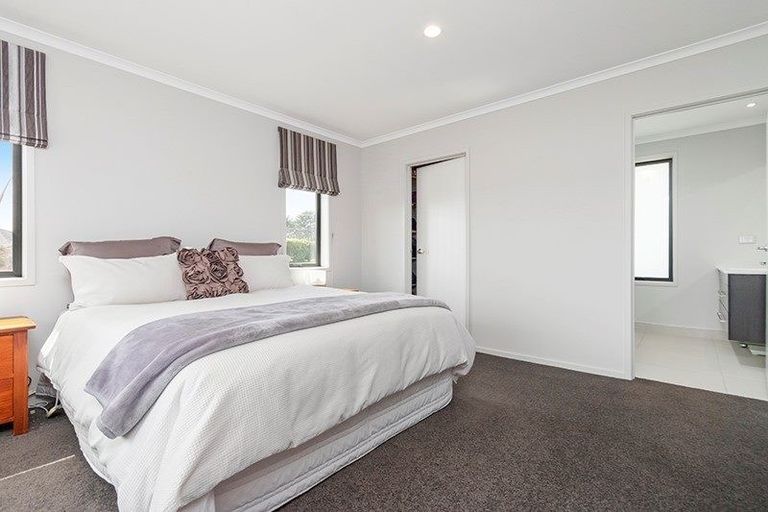 Photo of property in 38 Taurangaruru Road, Waiuku, 2683
