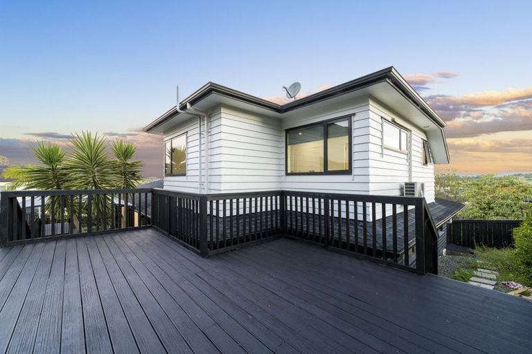 Photo of property in 12 San Casello Rise, Henderson, Auckland, 0612