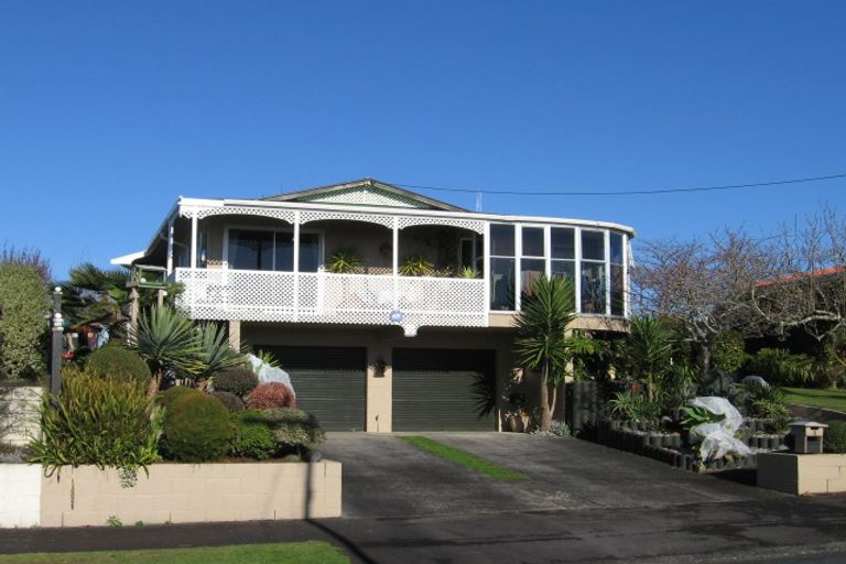 Photo of property in 9 Hamblyn Crescent, Nawton, Hamilton, 3200