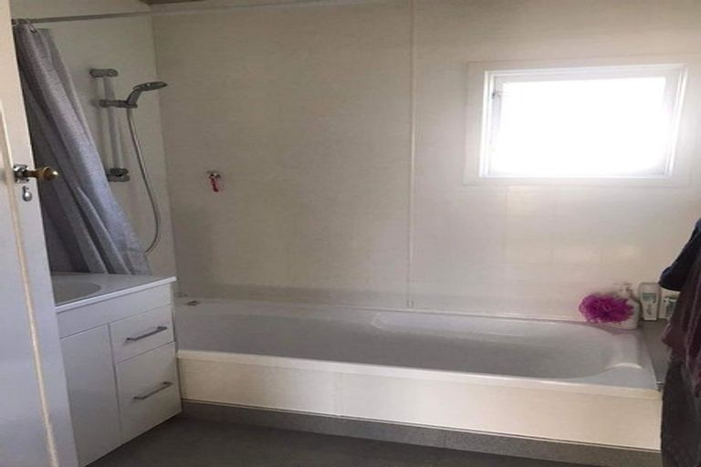 Photo of property in 1/67 Geraldine Street, Edgeware, Christchurch, 8013