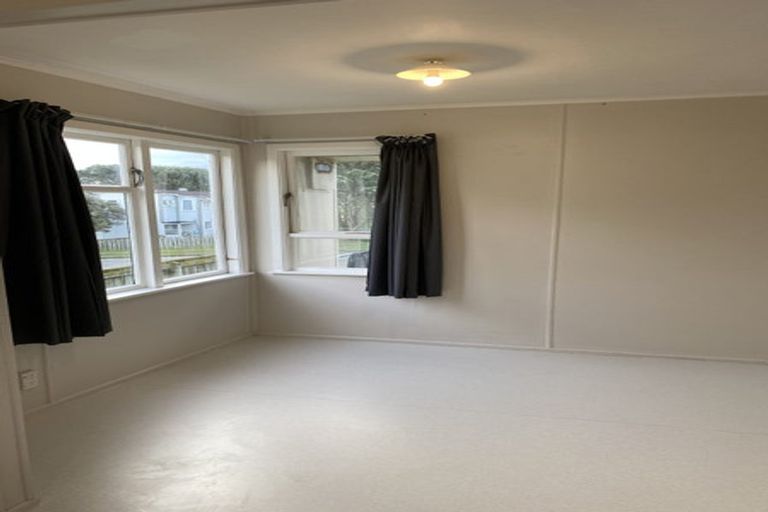 Photo of property in 27-29 Niagara Street, Waitangirua, Porirua, 5024