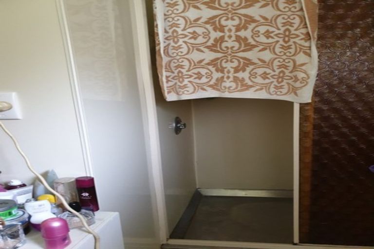 Photo of property in 205 Bridge Street, Eltham, 4322