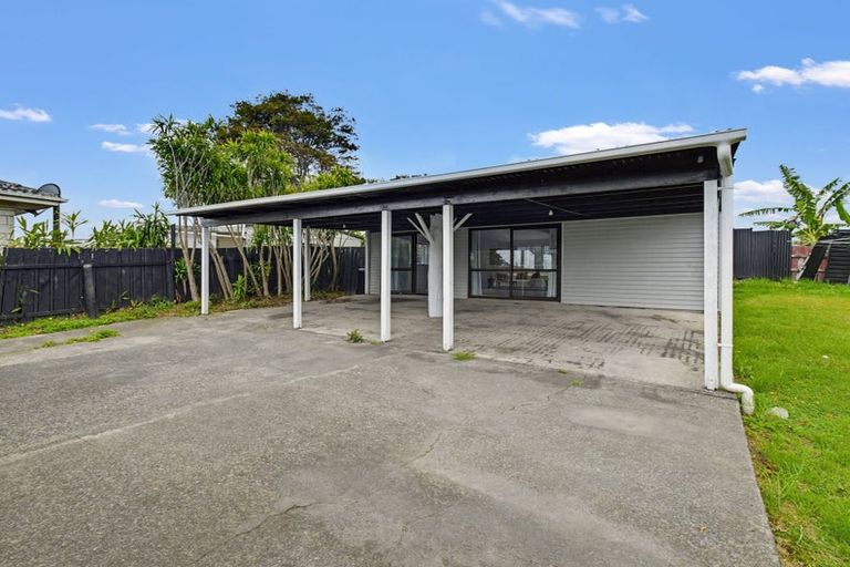 Photo of property in 52 Zelda Avenue, Clover Park, Auckland, 2023