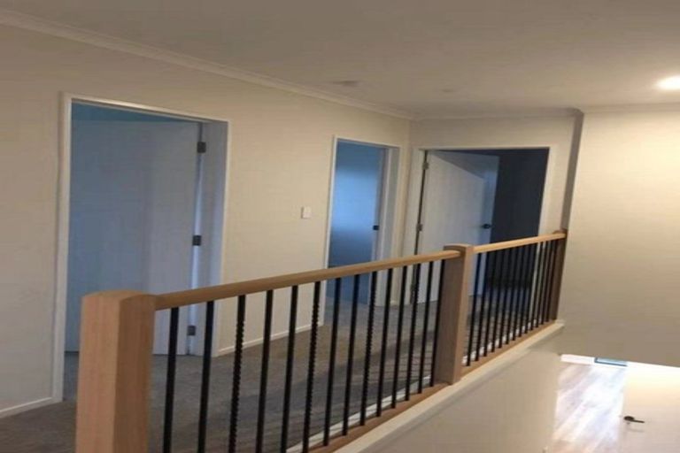 Photo of property in 13 Churchill Road, Murrays Bay, Auckland, 0630