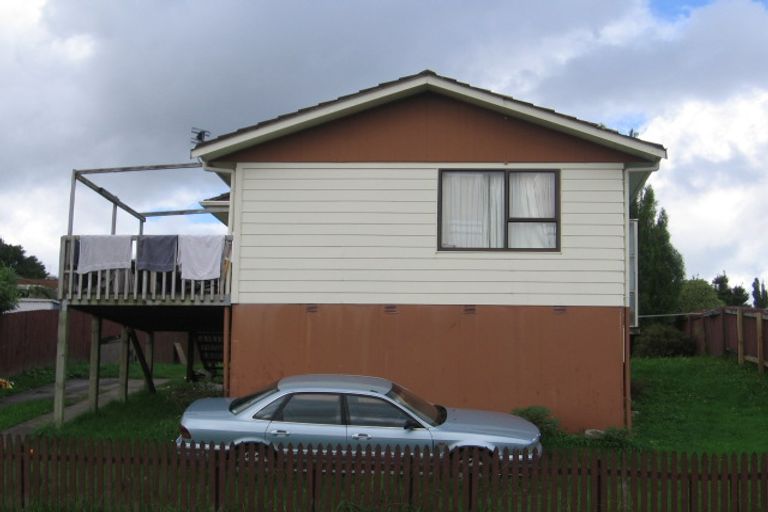 Photo of property in 62 Brunner Road, Glen Eden, Auckland, 0602