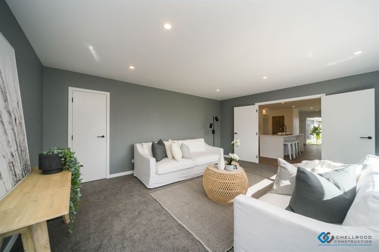 Photo of property in 19 Silicon Way, Fitzherbert, Palmerston North, 4410