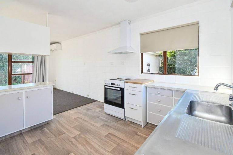 Photo of property in 2/32 Domain Street, Waiuku, 2123