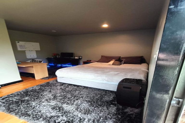 Photo of property in 17 Southey Street, Sydenham, Christchurch, 8023